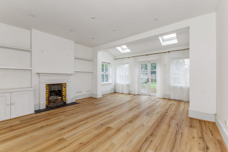 IVY GATE- click for photo gallery